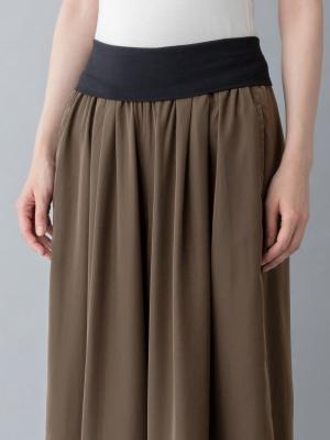 マタニティ パンツ|【産前産後対応】ドライタッチフレアワイドパンツ【出産後も長く使える】