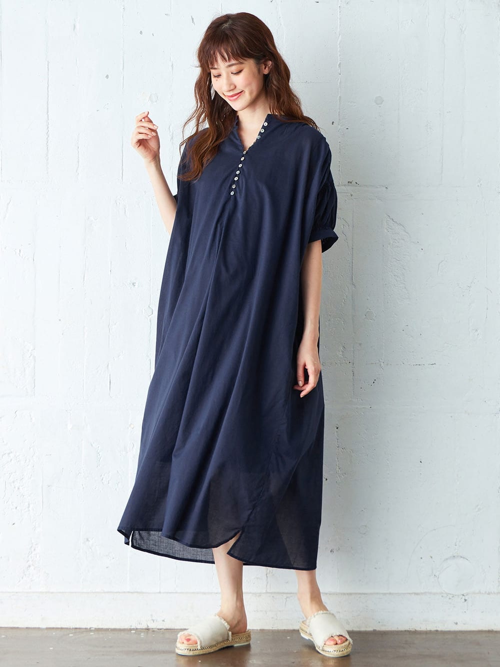 マタニティ ワンピース|コットンローンシアーロングワンピース　マタニティ・授乳服【出産後も長く使える】|ネイビー