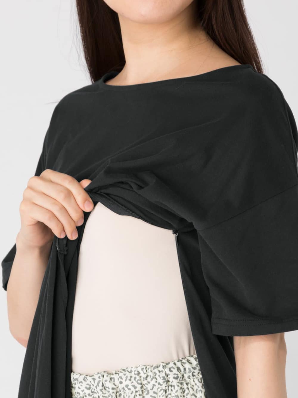 マタニティ ワンピース|【セット】スリットＴシャツロングワンピ＆産後使えるレオパードマキシスカート　マタニティ・授乳服【出産後も長く使える】