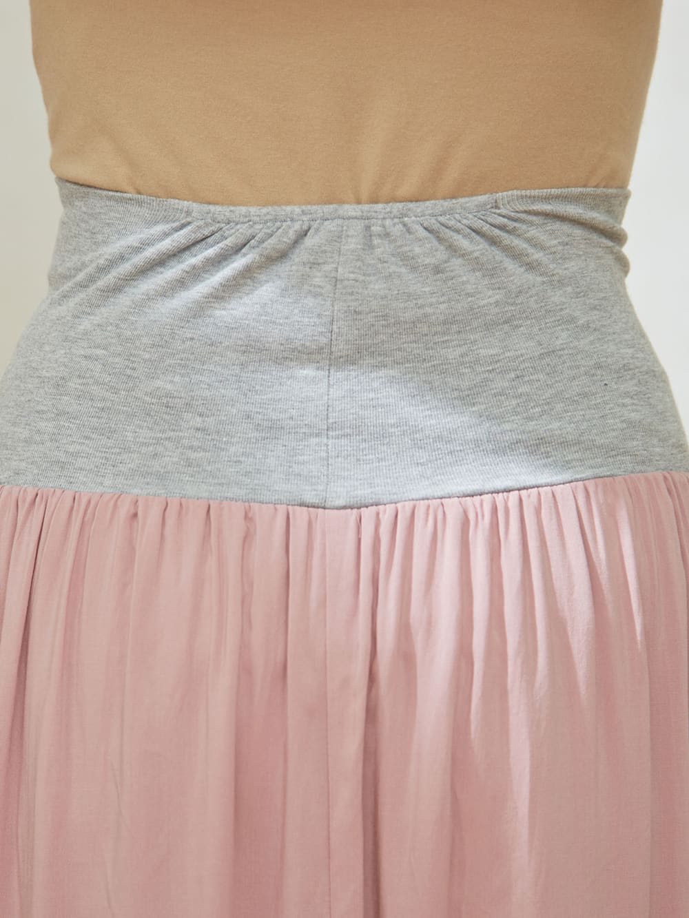 マタニティ スカート|【授乳口付】ラウンドヘムロンT&【産前産後】レーヨンギャザースカート【出産後も長く使える】