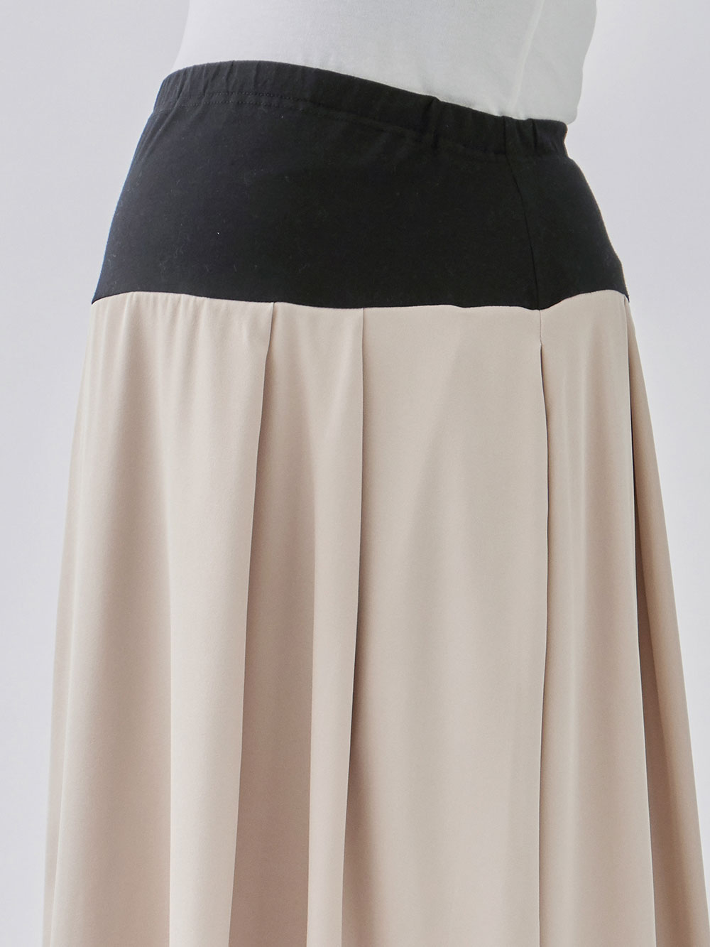 マタニティ スカート|【産前産後対応】ベネシャンタックフレアスカート【出産後も長く使える】