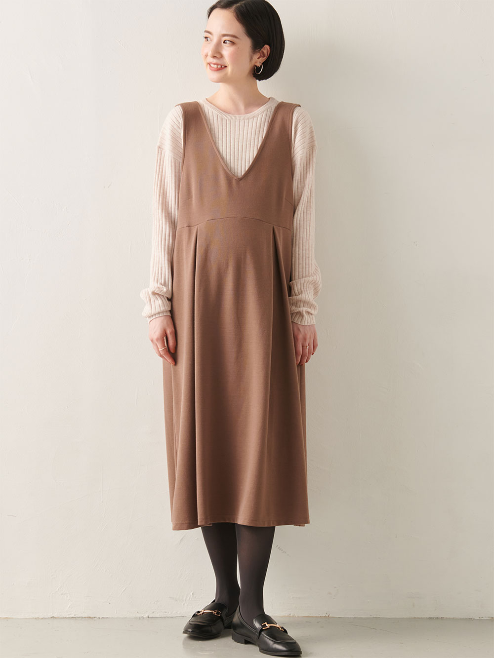 マタニティ ワンピース|リップルジャンパースカート　マタニティ・授乳服【出産後も長く使える】|モカ