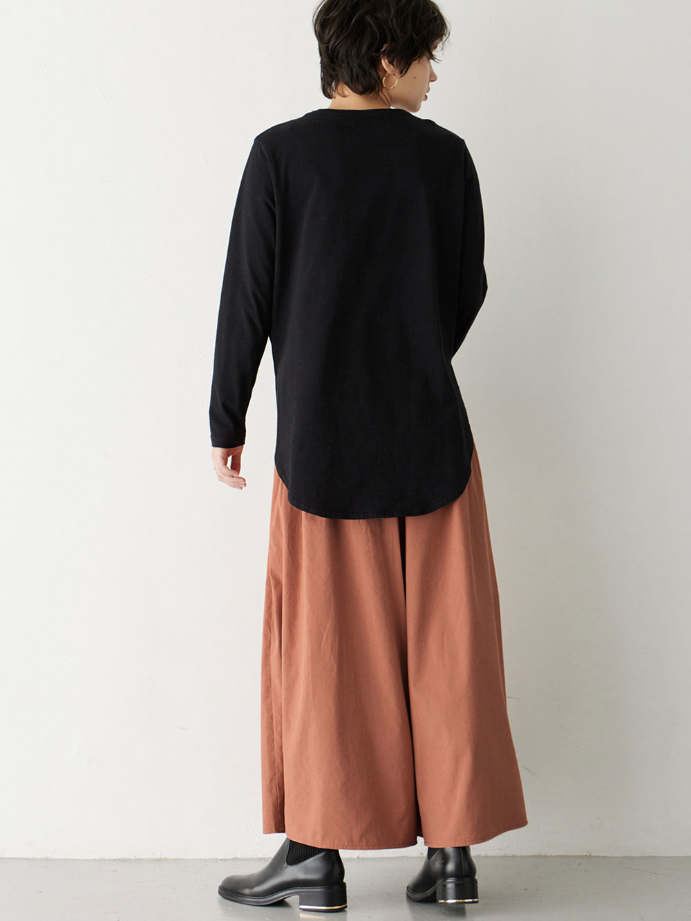 マタニティ パンツ|【産前産後対応】ピーチ素材ギャザーパンツ（裾が床につかない機能付き）【出産後も長く使える】|テラコッタ