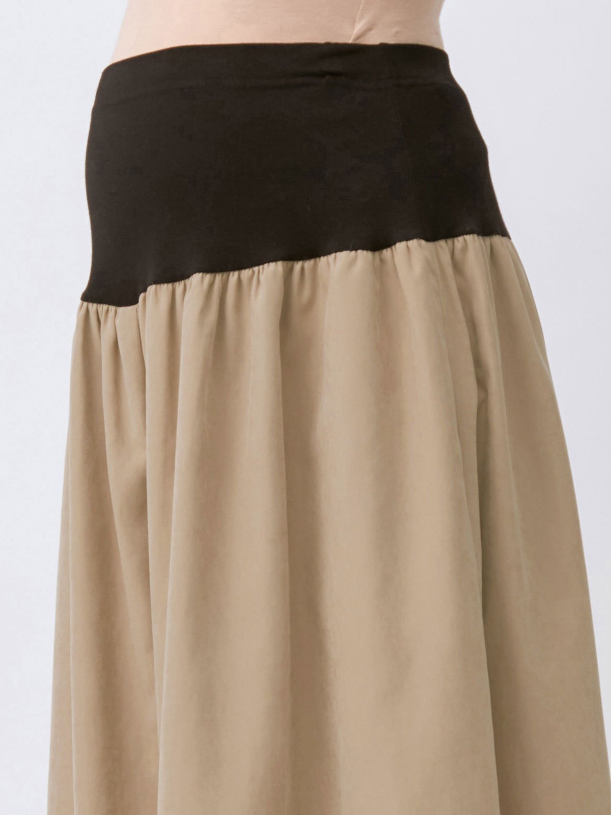 マタニティ パンツ|【産前産後対応】ピーチ素材ギャザーパンツ（裾が床につかない機能付き）【出産後も長く使える】