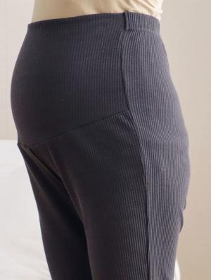 マタニティ パンツ|【マタニティ・産後】接触冷感リブフレアパンツ【出産後も長く使える】