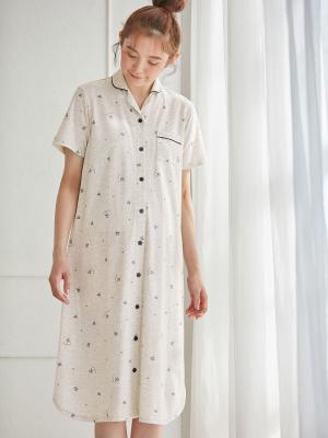 マタニティ パジャマ・ルームウェア|【マタニティ・授乳服】ブルーベリー柄半袖ネグリジェ|ライトグレー