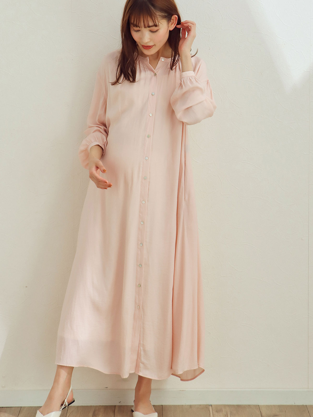 マタニティ ワンピース|【2丈展開】ヴィンテージサテン3WAYギャザーフレアルームワンピース　マタニティ・授乳服【出産後も長く使える】|ペールピンク（ロング丈）