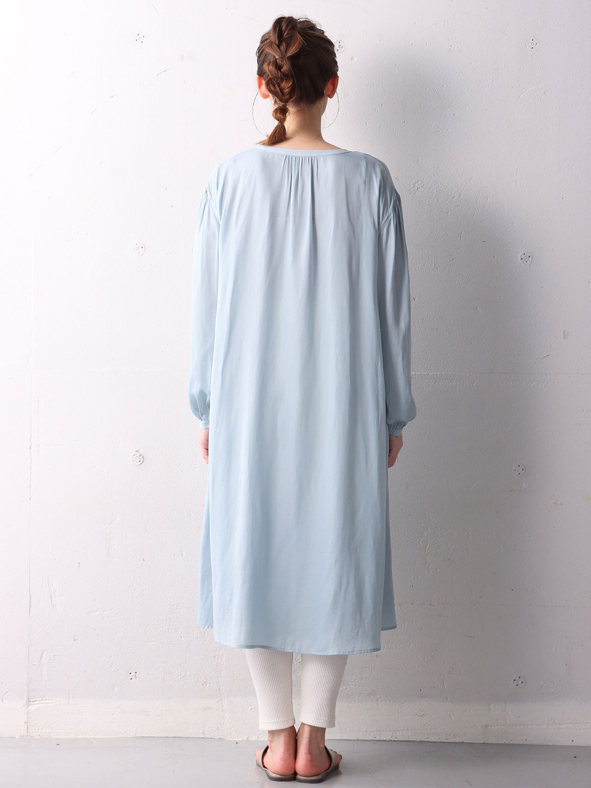 マタニティ ワンピース|【2丈展開】ヴィンテージサテン3WAYギャザーフレアルームワンピース　マタニティ・授乳服【出産後も長く使える】