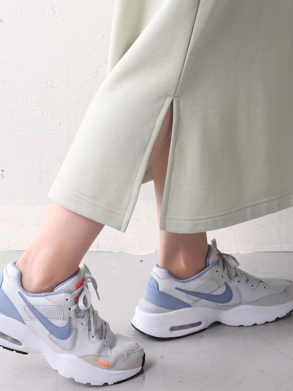 マタニティ ワンピース|【制菌・防臭加工】やわらかミニ裏毛フードパーカーロングワンピース　マタニティ・授乳服【出産後も長く使える】