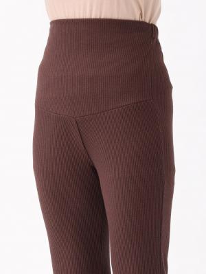 マタニティ パンツ|ain（アイン）リブフレアレギンスパンツ　マタニティ・産後対応【出産後も長く使える】