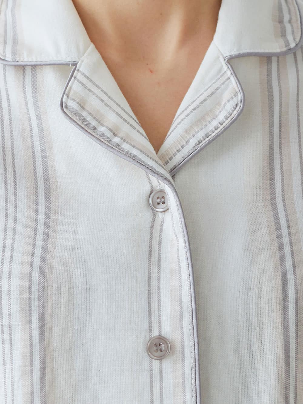 マタニティ パジャマ・ルームウェア|【マタニティ・授乳パジャマ】Wガーゼマルチストライプパイピング長袖シャツパジャマ＆産後も使えるパンツセット