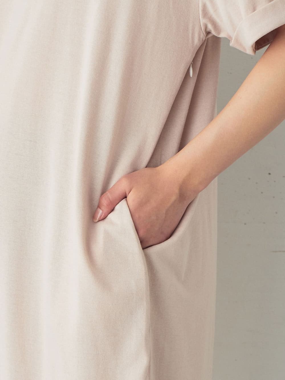 マタニティ ワンピース|【制菌・防臭加工】前後2WAY天竺カットソーVネックワンピース　マタニティ・授乳服【出産後も長く使える】