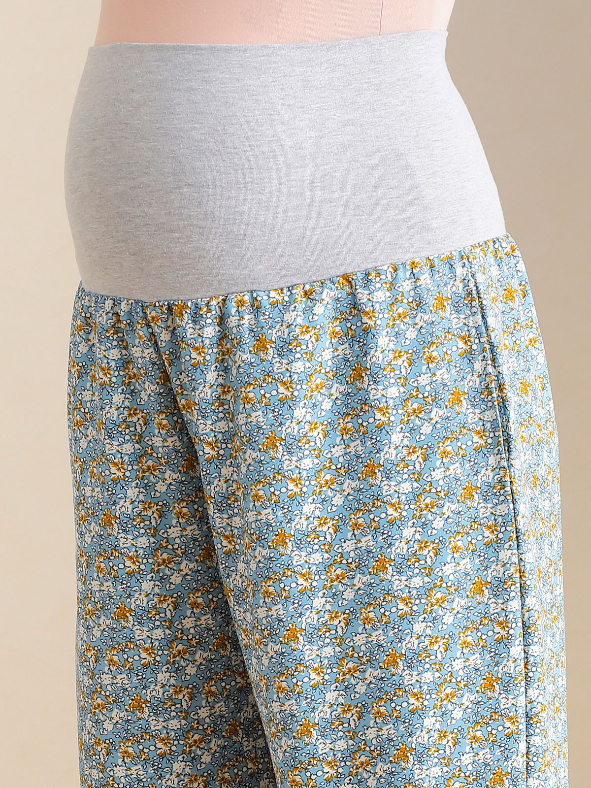 マタニティ パンツ|【マタニティ・産後対応】らくちんリラックスプリントストレートパンツ【出産後も長く使える】