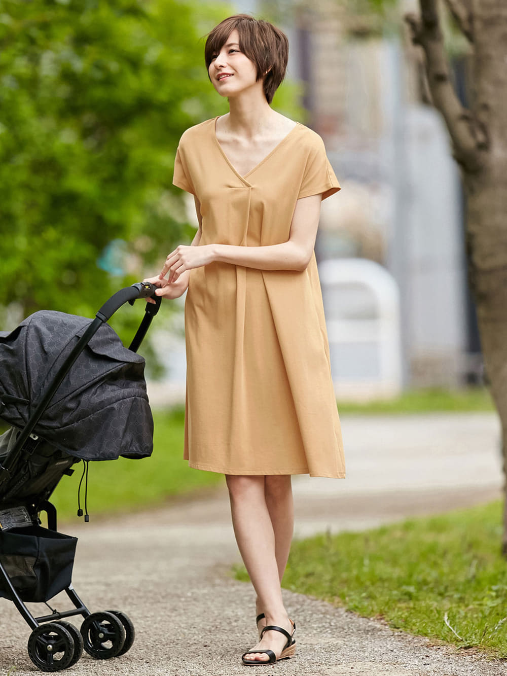 授乳ワンピース|フレンチスリーブフロントタックワンピース 産後・授乳服|ベージュ