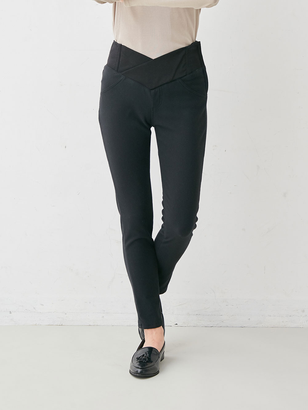 マタニティ パンツ|【産後用】【あったか】ママと開発した産後サポートV裏フェルトタッチ起毛スキニーパンツ