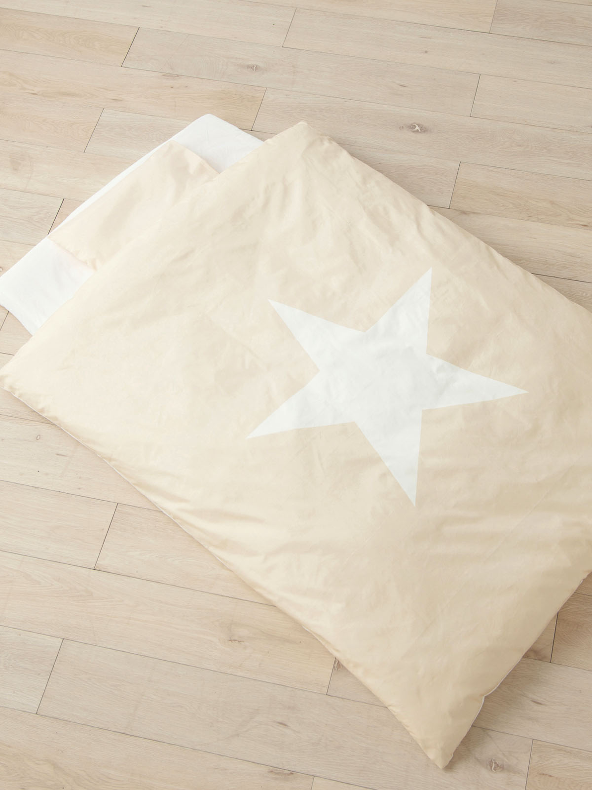 布団など春夏秋冬全て揃います！2オープン　セット　ベビー　ベッド　70✖️140 Amazon.co.jp: un doudou 日本製 ベビー布団 12点セット