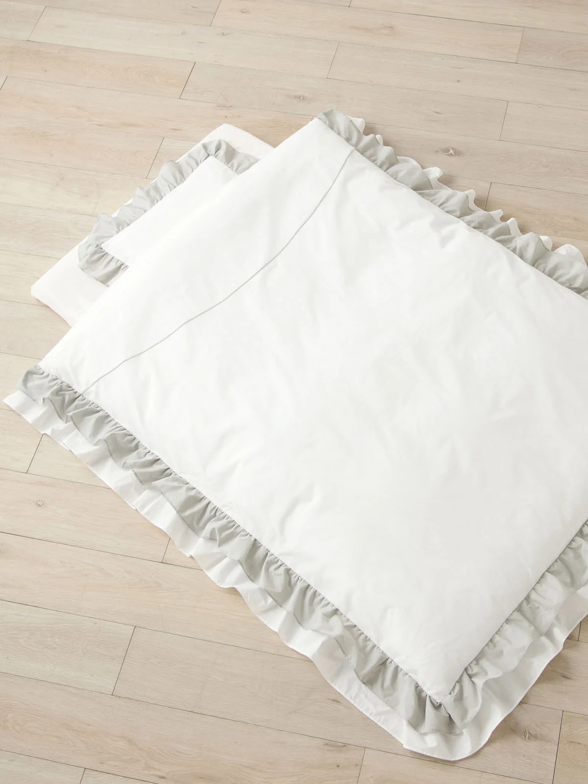 ベビーベッド・布団|【日本製】ママと作ったベビー布団＆ママらく抱っこ布団セットRUFFLE