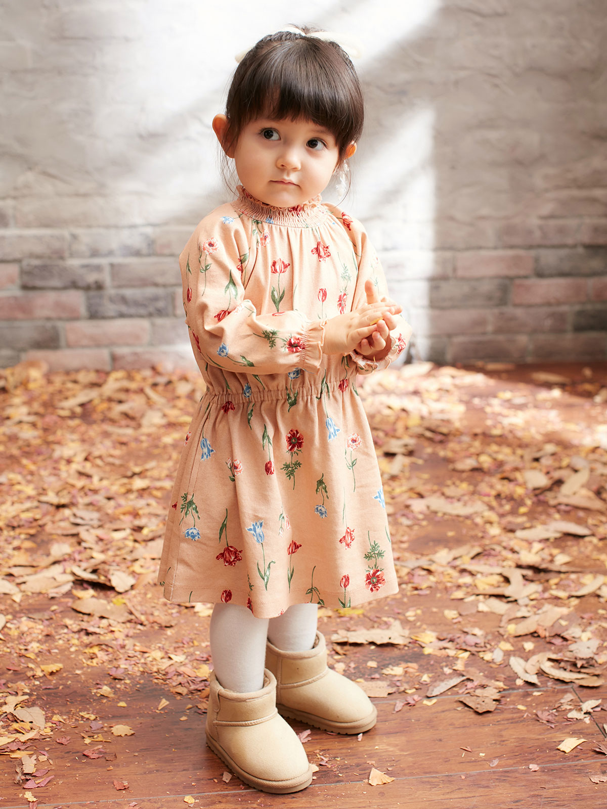 ベビー ワンピース|Seraph(セラフ)花柄シャーリングワンピ|サーモンピンク