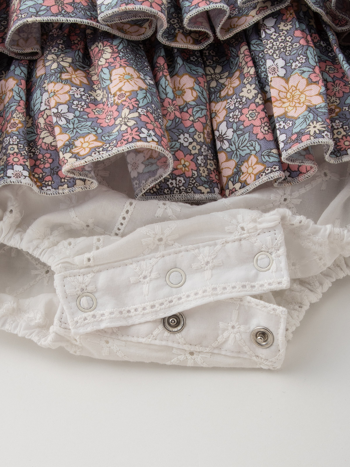 ロンパース・カバーオール|【ベビー服】【Tappet】フラワープリントフリルロンパース