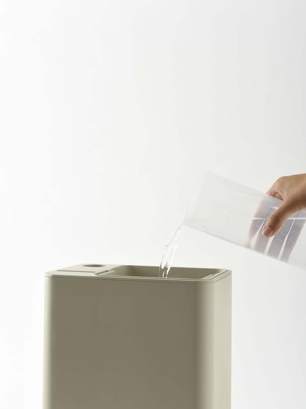 子育て便利家電|BRUNO（ブルーノ）ハイブリッドUV加湿器 CALM MIST