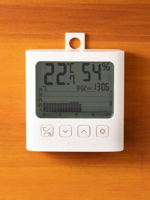 子育て便利家電|タニタ（TANITA）グラフ付きデジタル温湿度計