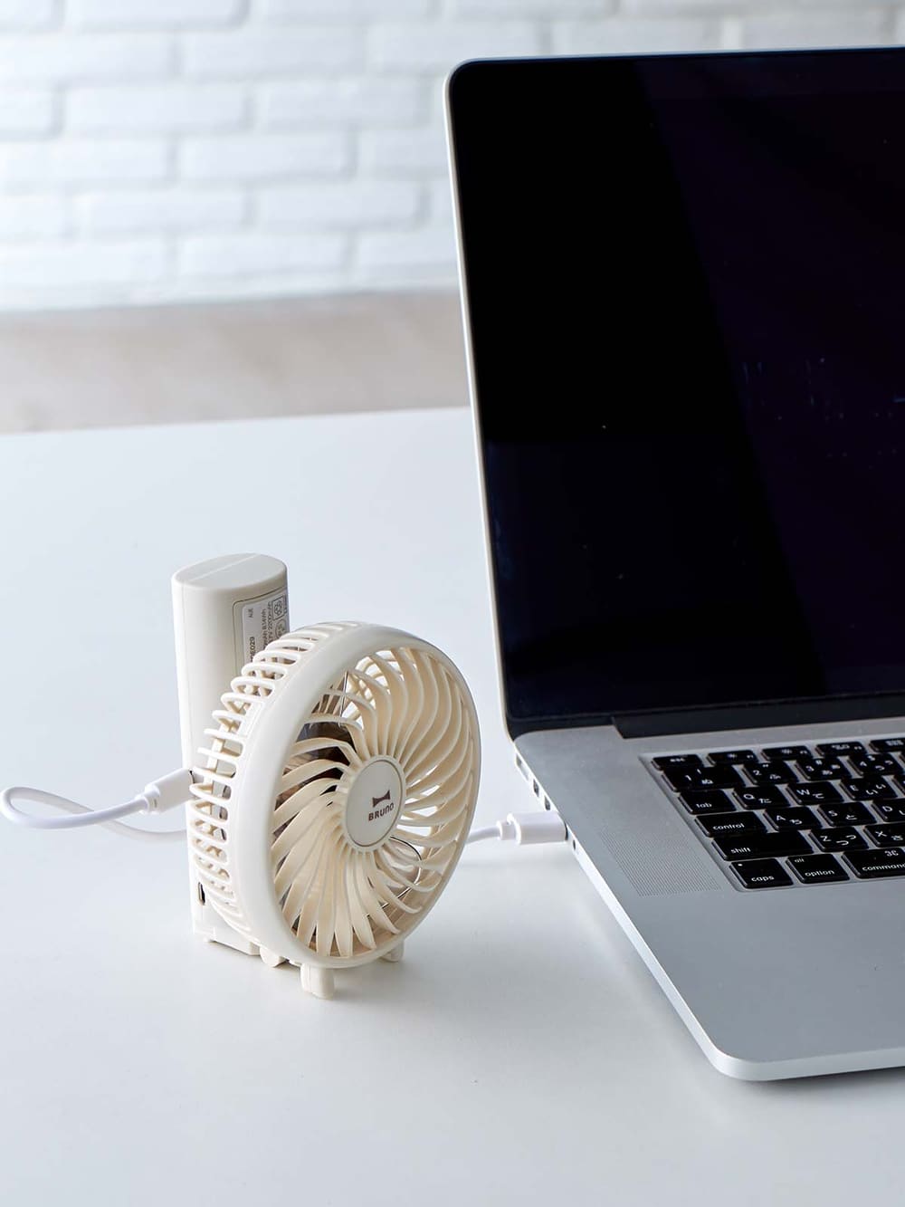 子育て便利家電|BRUNO(ブルーノ)ポータブルミニファン