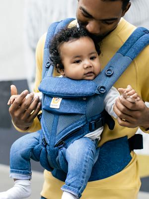 抱っこ紐|Ergobaby（エルゴベビー） OMNI360 クールエアー|ブルーブルーム