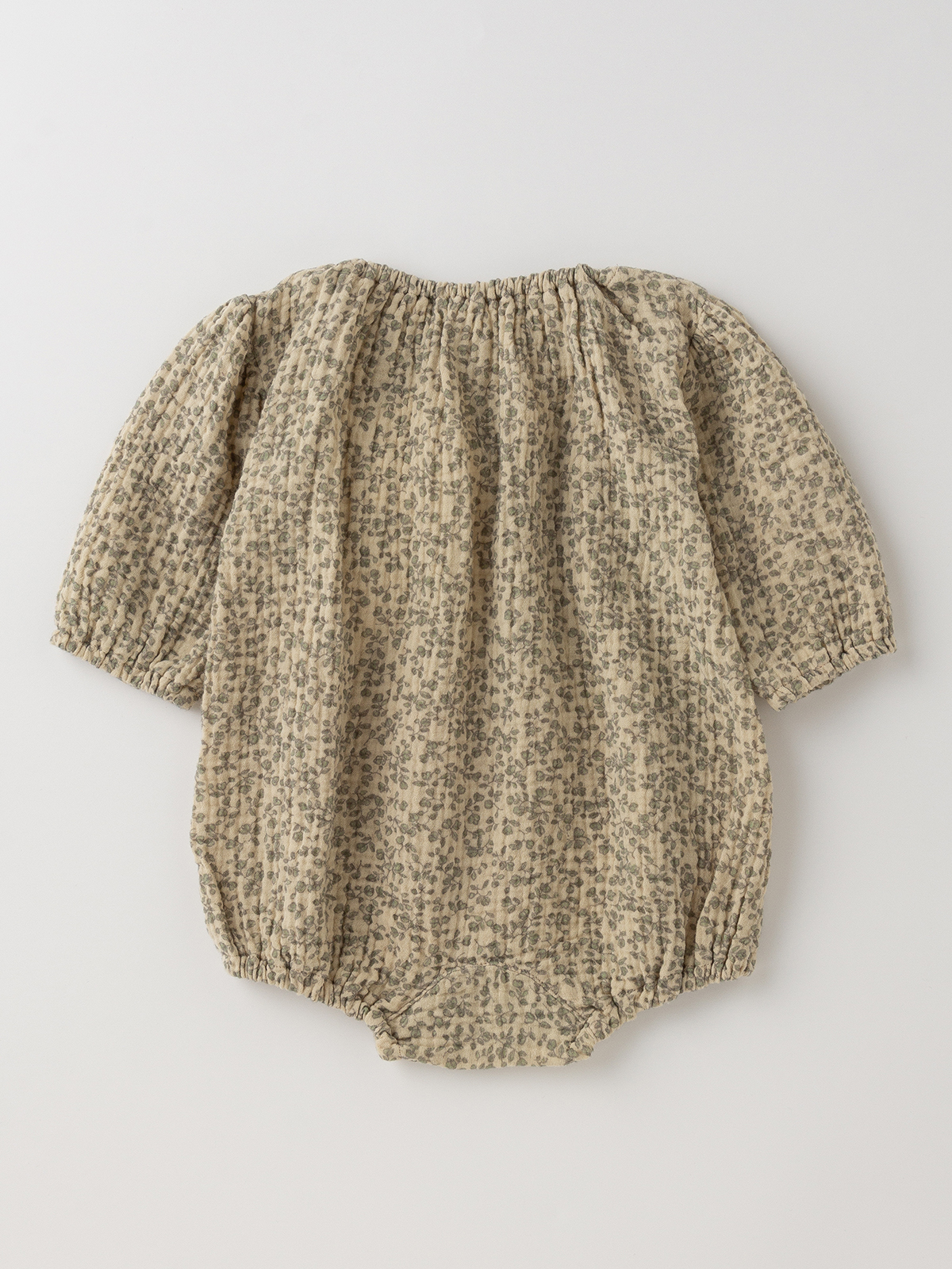 ロンパース・カバーオール|Ampersand（アンパサンド）ガーゼ花柄プリントふんわりロンパース