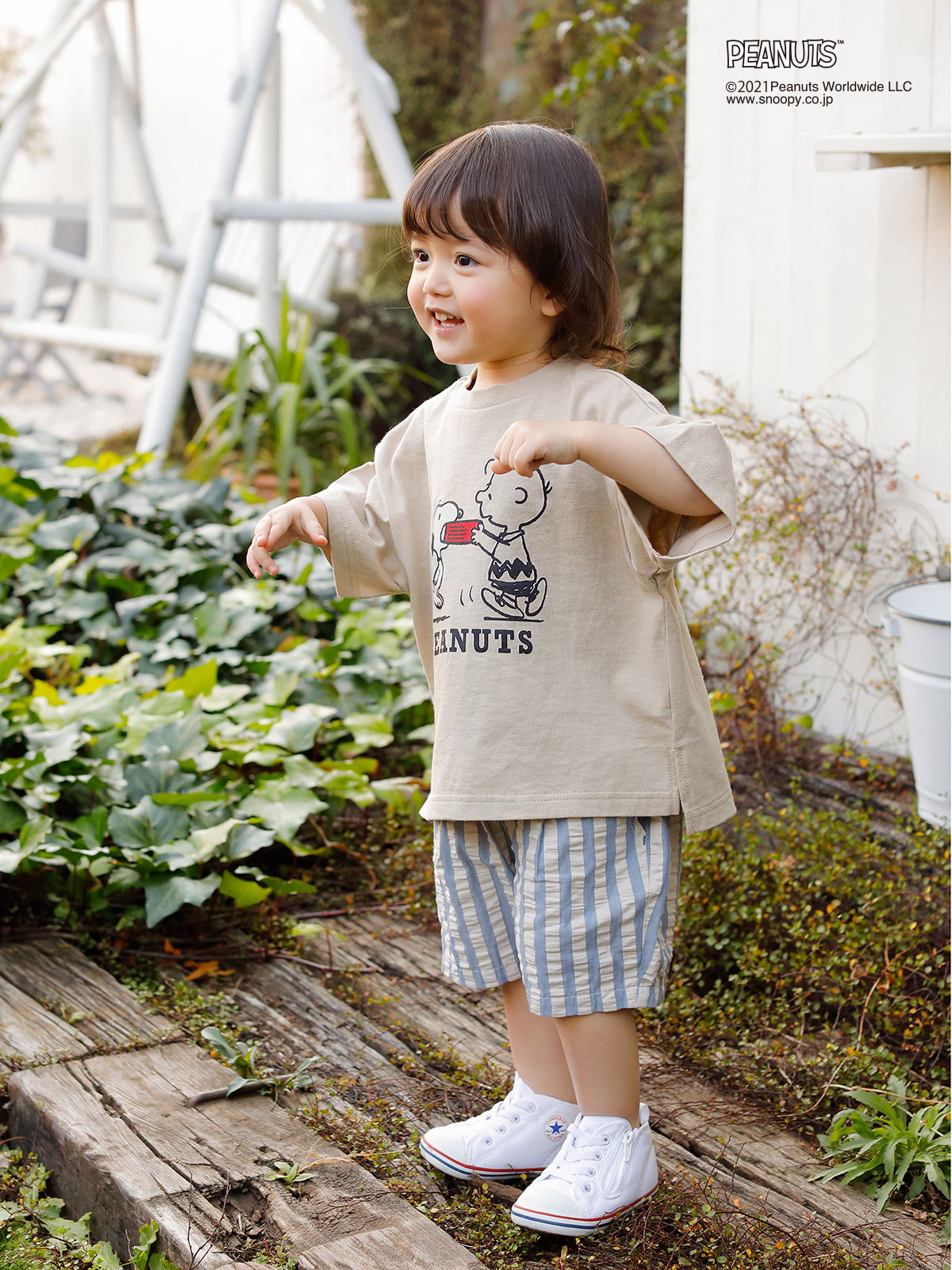 魅力の 親子コーデが可愛い はらぺこあおむしボーダーTシャツ 2枚