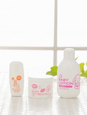 赤ちゃん お風呂・ベビースキンケア|犬印本舗 本舗 はじめてのベビーワセリンクリーム