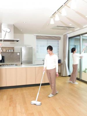 子育て便利家電|【限定品】コードレス回転モップクリーナーNeo+