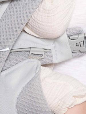 抱っこ紐|Ergobaby(エルゴベビー)キャリア OMNI Breeze