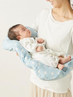 ベビーベッド・布団|【日本製】(エンジェリーベ オリジナル) ママらく抱っこ布団 プレミアム6重ガーゼ|スターブルー