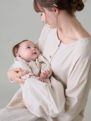 ツーウェイオール（2WAYオール）|【親子コーデ可】ぷくぷくダブルガーゼ ツーウェイオール（2wayオール） ロンパース|アイスベージュ