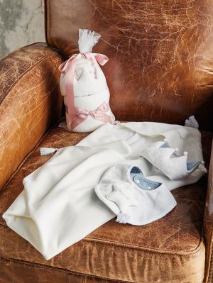 おくるみ|moc mof（モクモフ）ケーキ型ギフトセット おくるみ スタイ クラウン 3点セット|ブルー