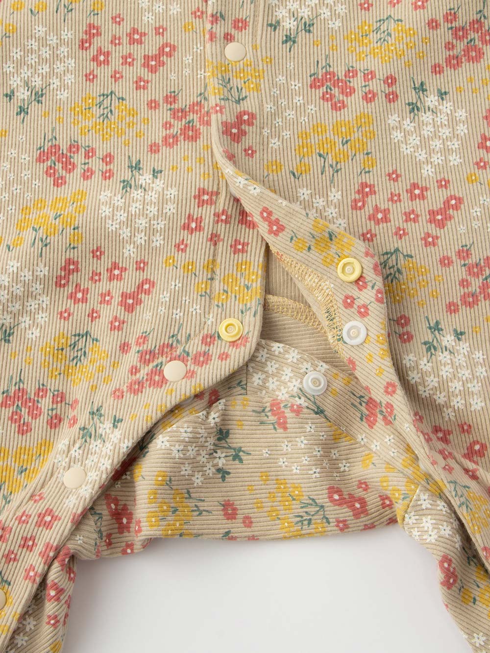 ロンパース・カバーオール|Ampersand(アンパサンド)お花畑柄カバーオール