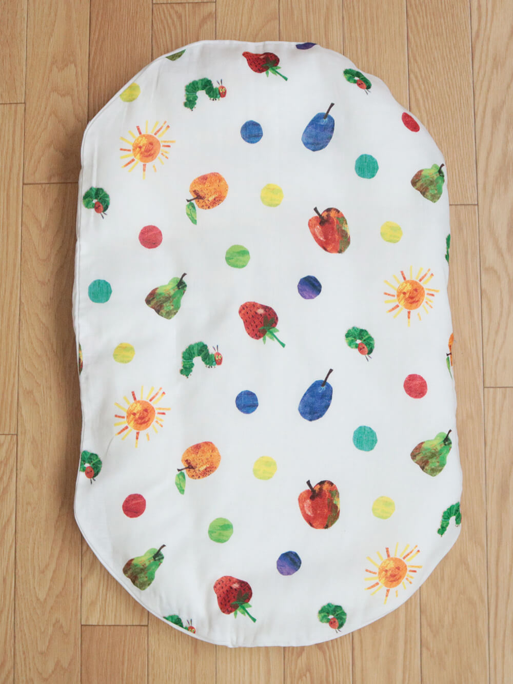 ベビーベッド・布団|【はらぺこあおむし】 抱っこ布団