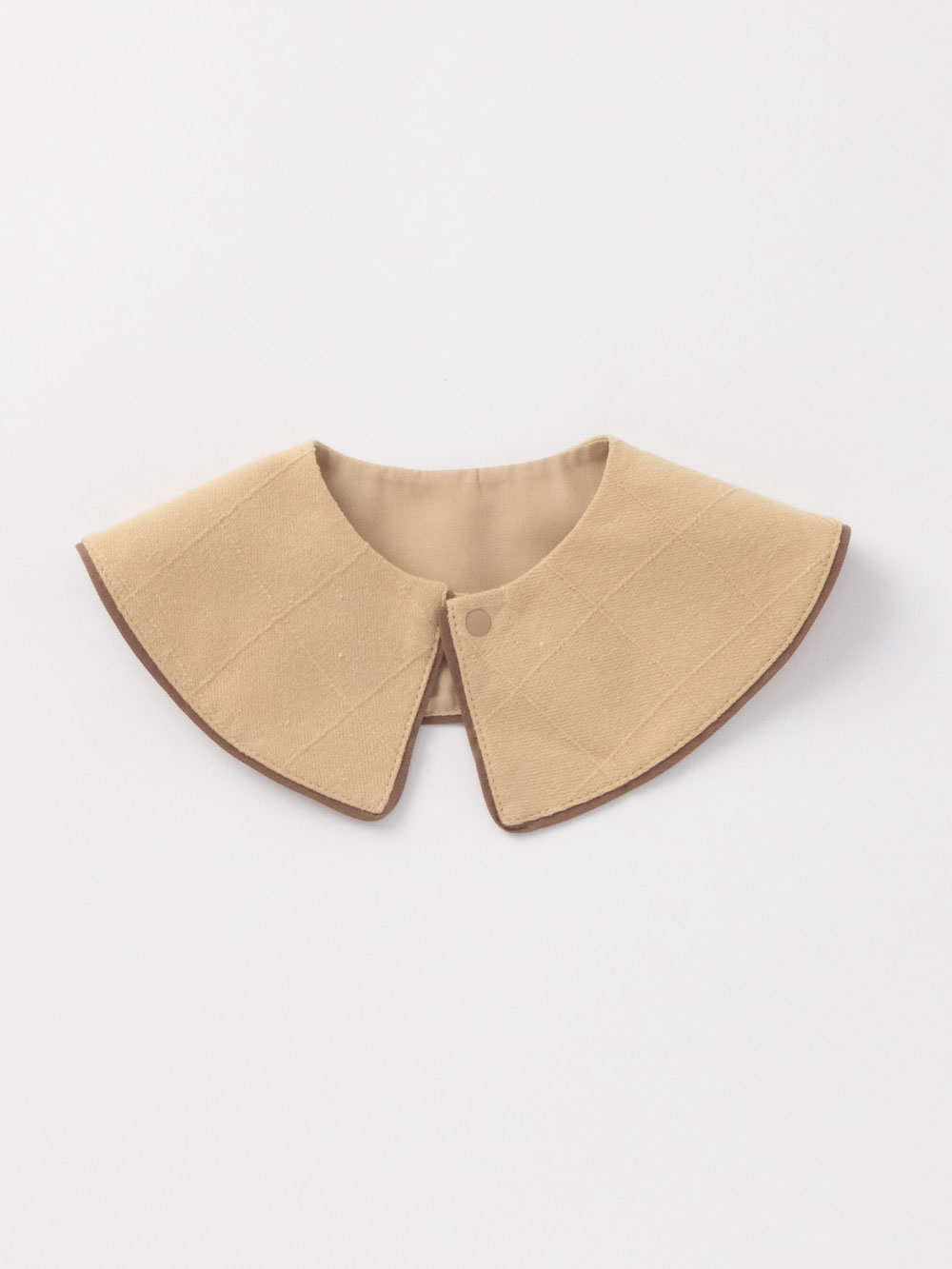 ロンパース・カバーオール|【Seraph】スタイ付きすずらん刺繍ロンパース|ベージュ