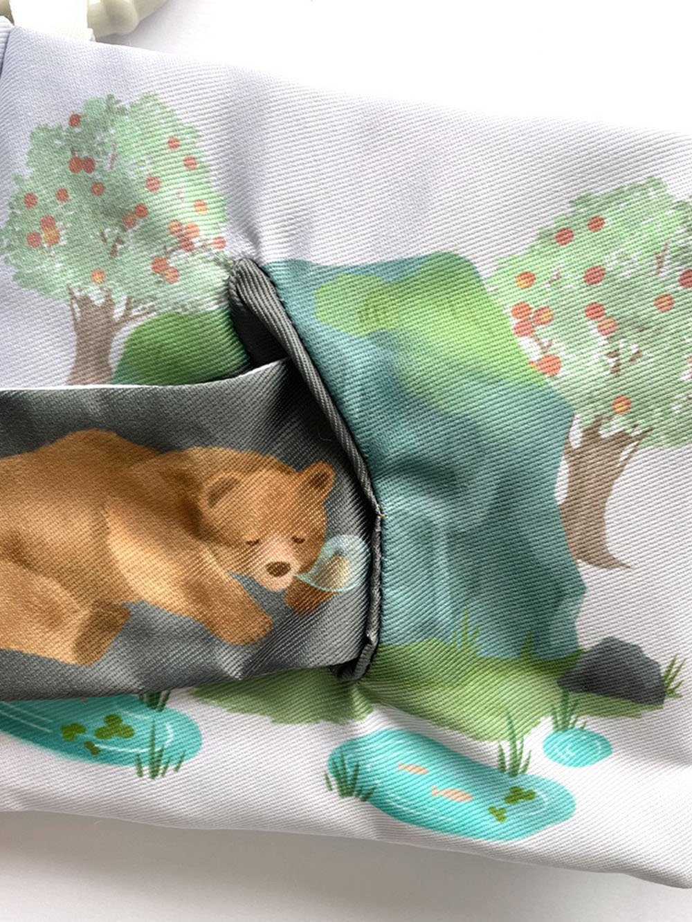 ベビーおもちゃ|【amanoppo】ふんわりえほん りすくんのさくらんぼ探し