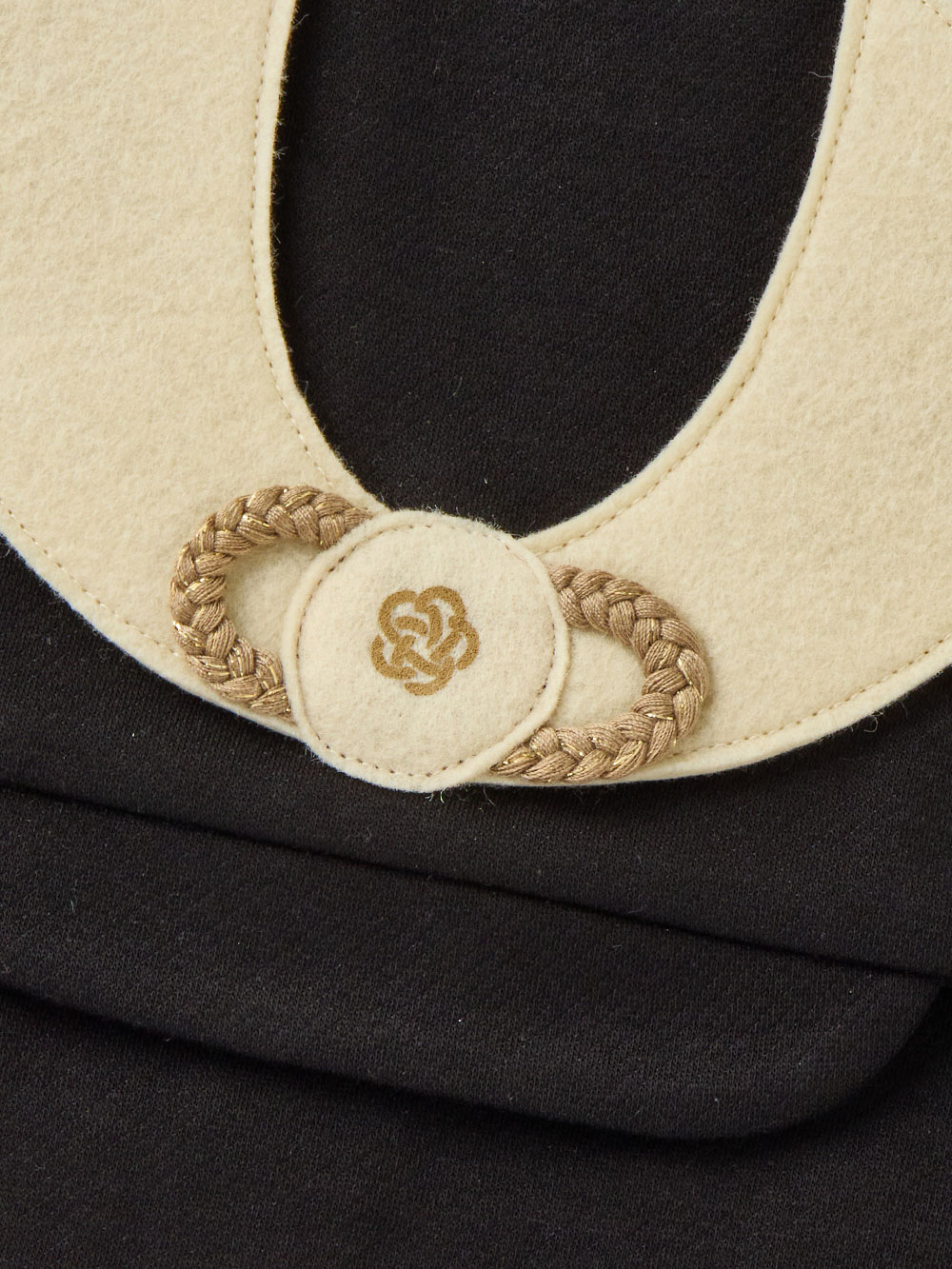 シーズンアイテム|【mocmof】プレミアムベビー兜|ブラック