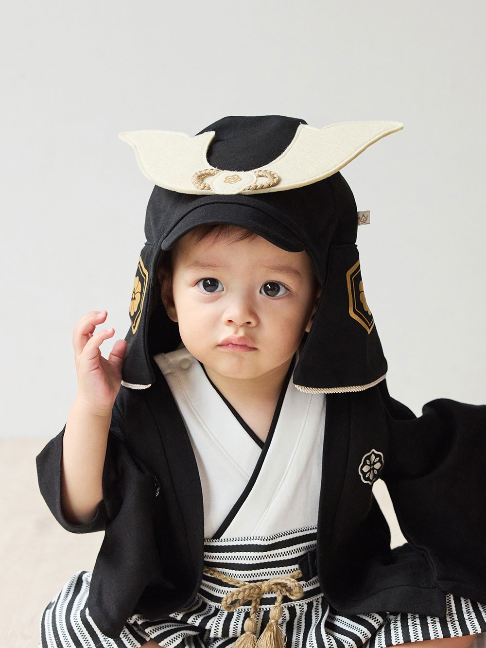 シーズンアイテム|【mocmof】プレミアムベビー兜|ブラック