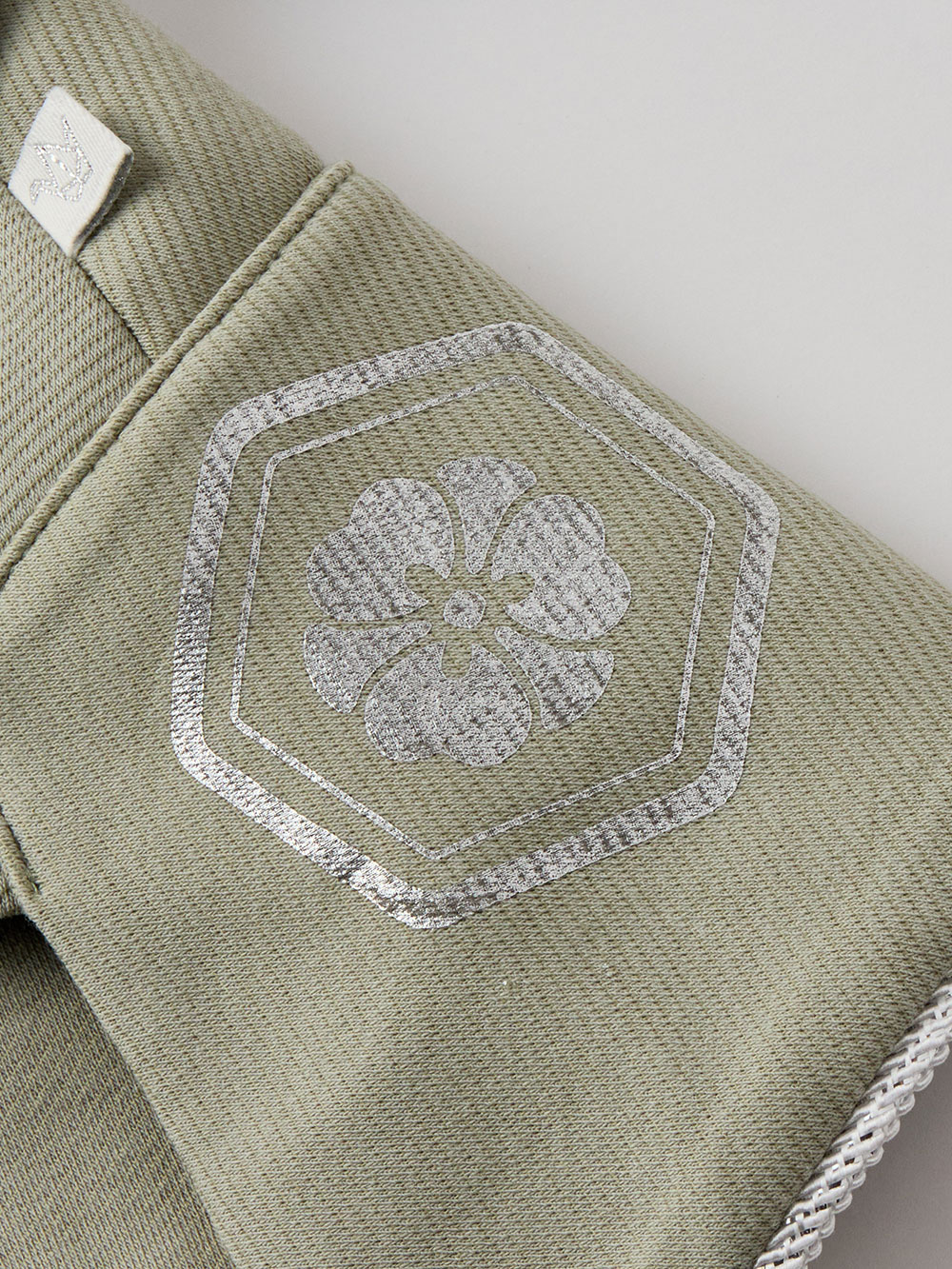 シーズンアイテム|【mocmof】プレミアムベビー兜