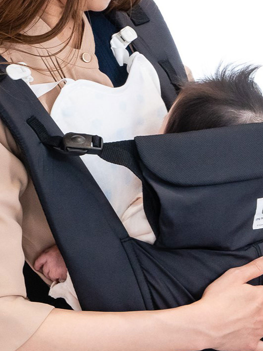 抱っこ紐|CUDDLY（カドリー）抱っこひも 暑さ対策 ひんやりカドリー　ビトウィーンパッド