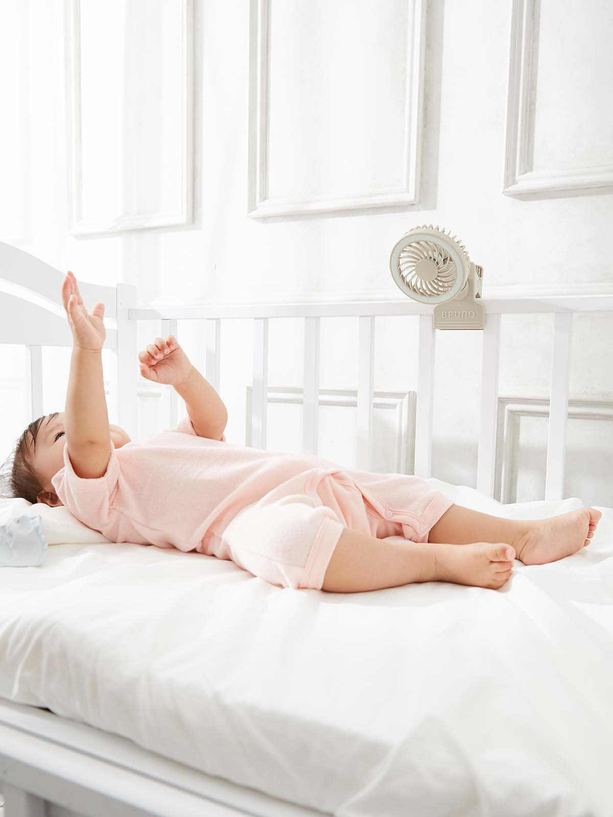 子育て便利家電|BRUNO(ブルーノ)ポータブルクリップライトファン