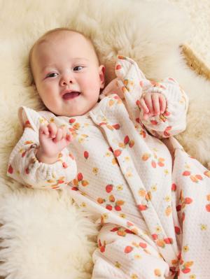 ツーウェイオール（2WAYオール）|【La Stella】総柄キルトフリル２WAYオール|いちご柄