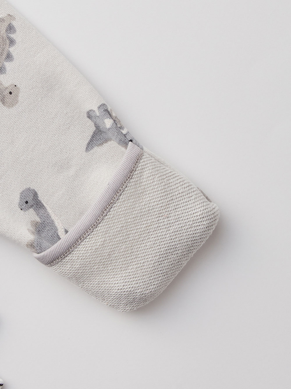 ロンパース・カバーオール|【mocmof】恐竜柄ロンパース