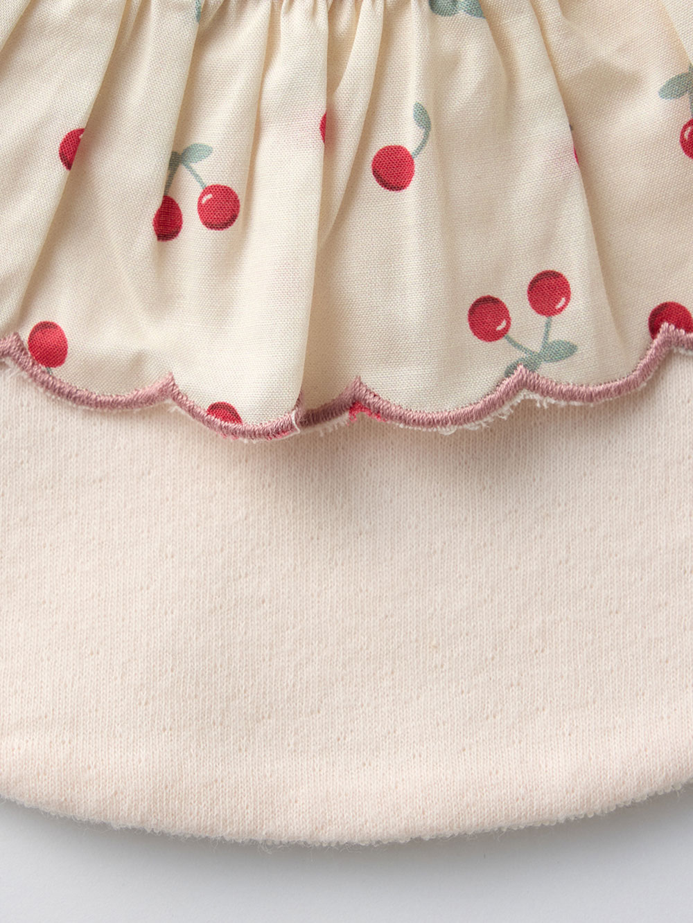 スタイ（よだれかけ）|【mocmof】女の子おめかしギフトセット|ピンク