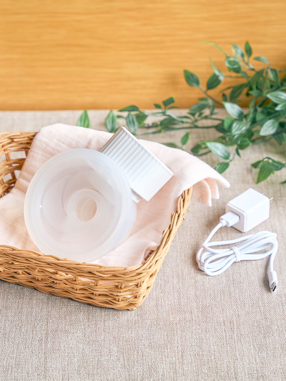 授乳・調乳・お食事|電動さく乳器 ハンズフリー|ー