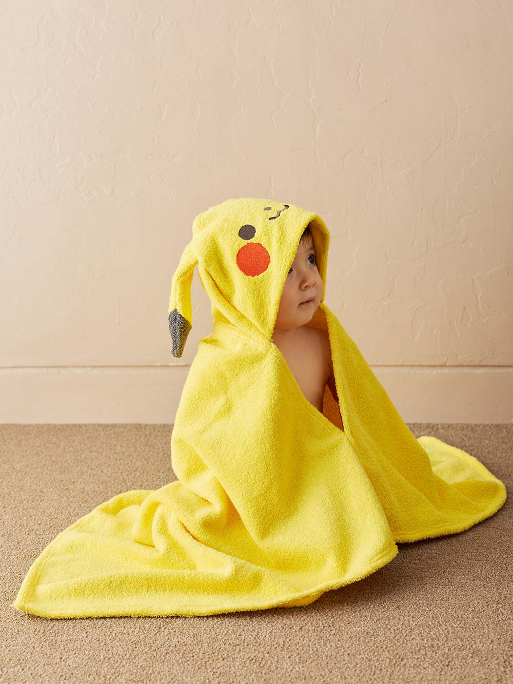 赤ちゃん お風呂・ベビースキンケア|【monpoke】モンポケフード付きバスタオル|ピカチュウ