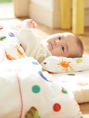 ベビーベッド・布団|はらぺこあおむし  ミニ布団7点セット